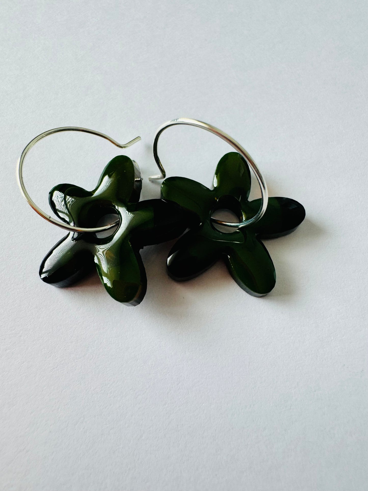 Moody Stars - Resin Hoop Charm Earrings
