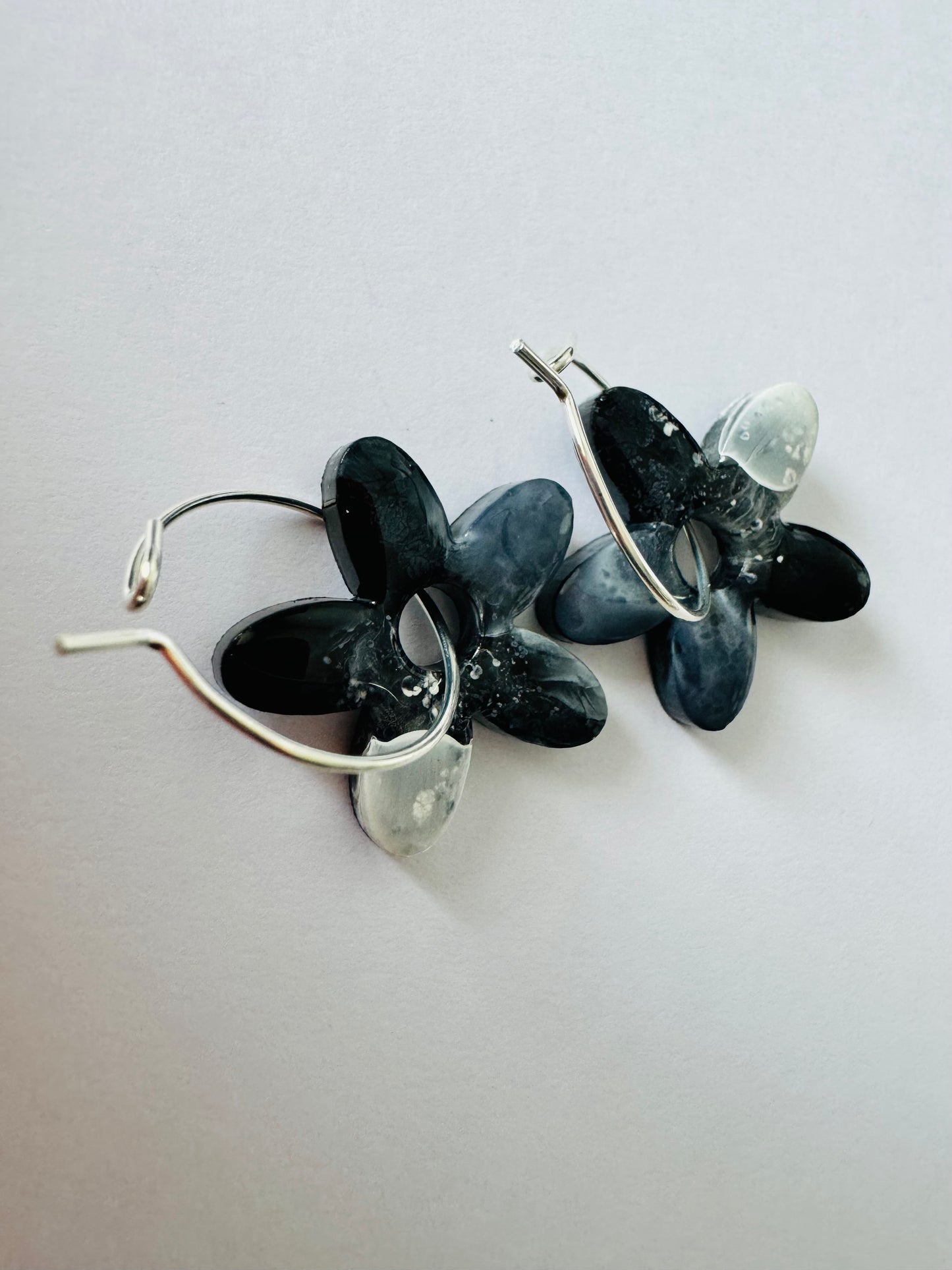 Black & White Flowers - Resin Hoop Charm Earrings