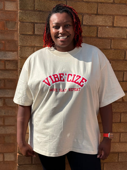Vibe'Cize : Move. Slay. Repeat Oversized T-shirt