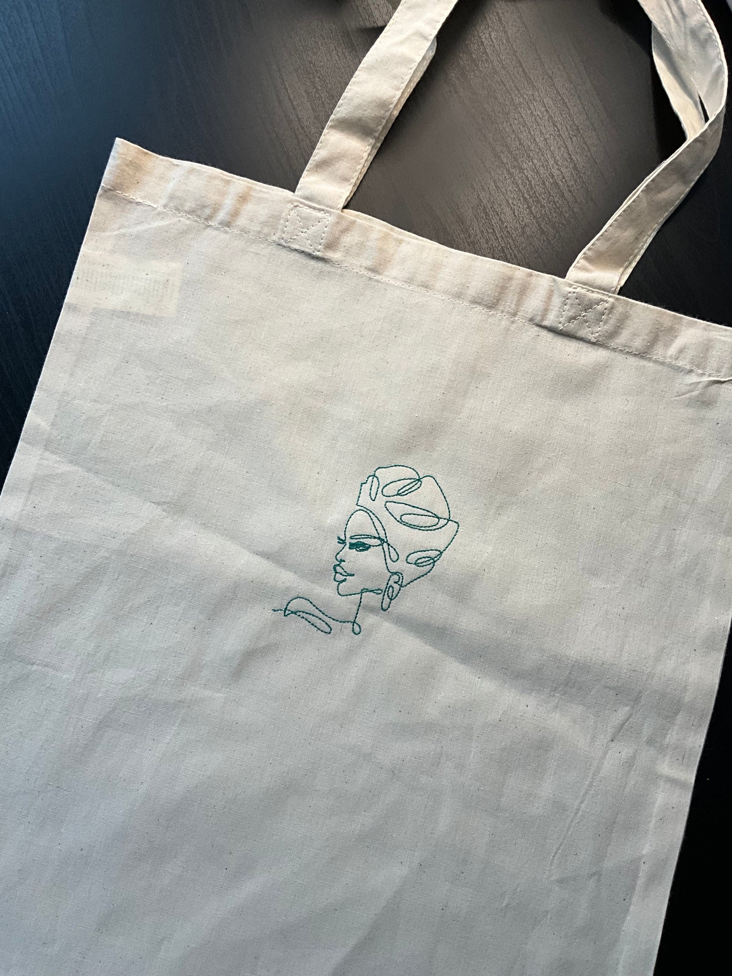 Pretty Woman Outline - Embroidered Tote Bag